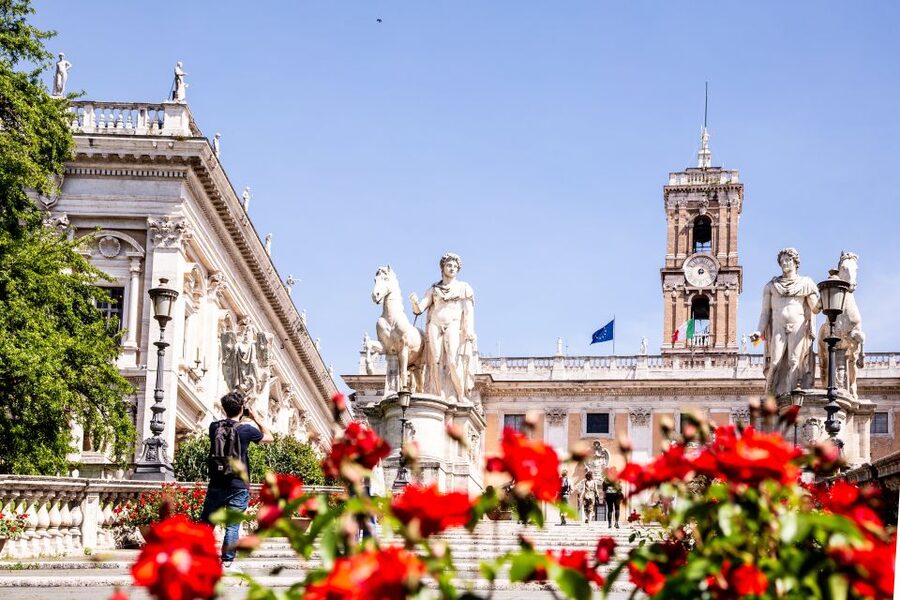 Rome: Jewish Ghetto Walking Tour - Piazza Mattei and the Turtle Fountain: unrequited love in a Roman square