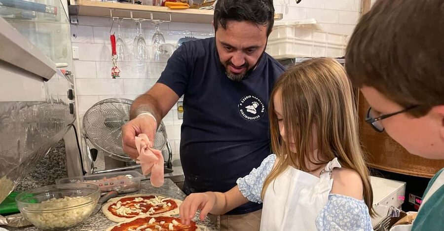 Rome: Neapolitan Pizza Cooking Class in Front of the Vatican - Practical tips to get the most out of your 1-hour class