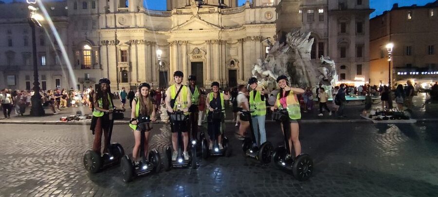 Rome: Night Segway Tour - Piazza Navona After Dark: The Night Energy Stop