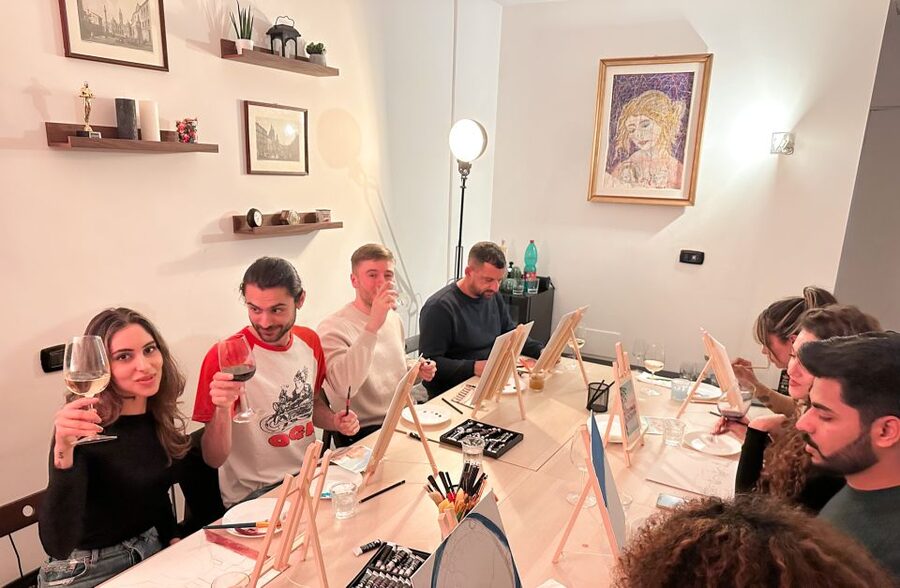 Rome: Painting Class with Unlimited Wine - Who this is best for, and who should skip it