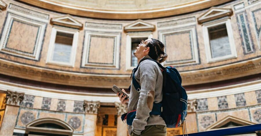 Rome: Pantheon Fast-Track Ticket and Official Audio Guide - Queen Margherita, the Savoy Kings, and the Ongoing Ritual Detail