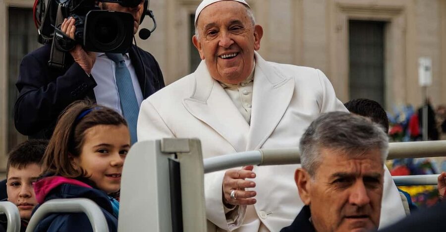 Rome: Papal Audience Tour With Reserved Access - Key things that make this Papal Audience tour worth it