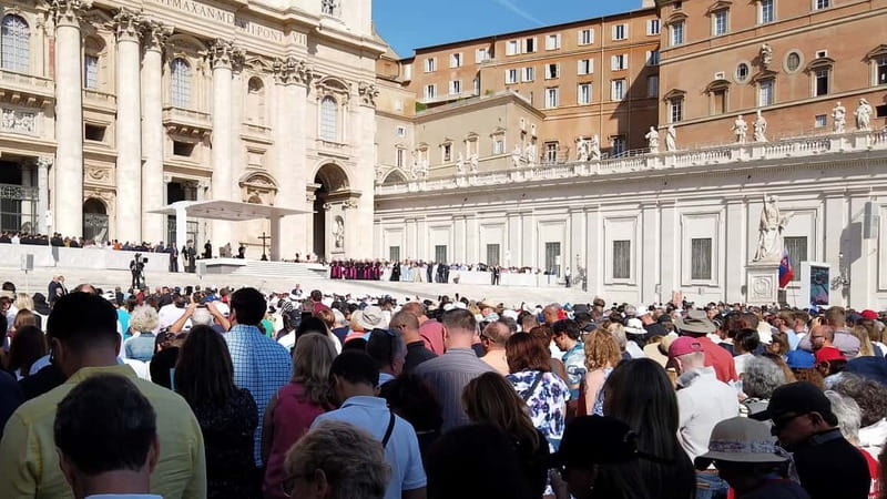 Rome: Papal Audience with Pope Leo IV - Meet at Tours About Office: Tickets, Headsets, and Getting Oriented