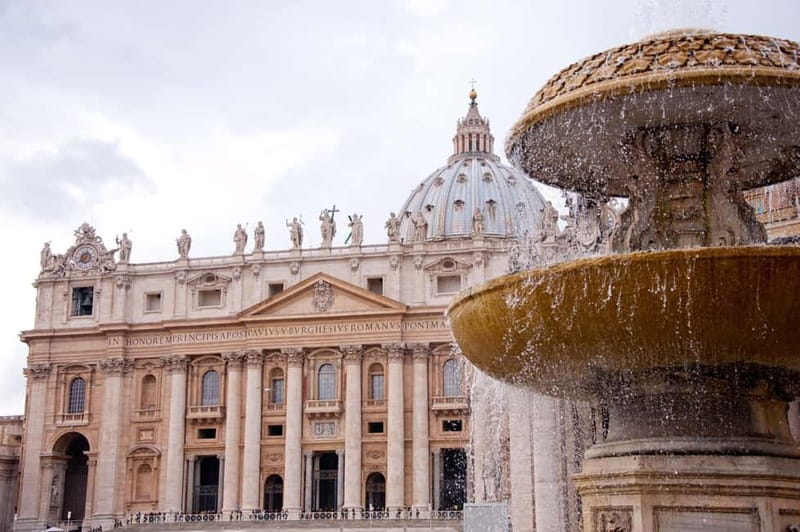 Rome: Papal Audience with Pope Leo XIV - The guides: what really changes the experience