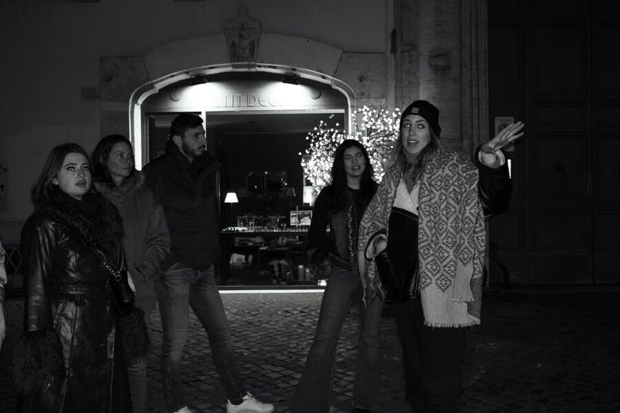 Rome: Paranormal Night Walking Tour & Secret Backstreets - Where it starts: Piazza Campo de’ Fiori and the Giordano Bruno statue