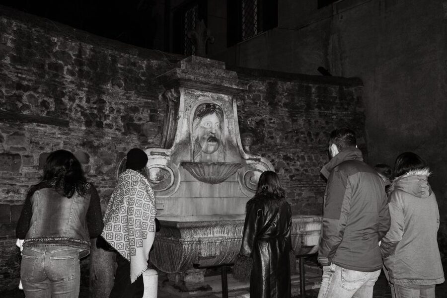 Rome: Paranormal Night Walking Tour & Secret Backstreets - Fountain of the Mask and the fun side of sinister stories