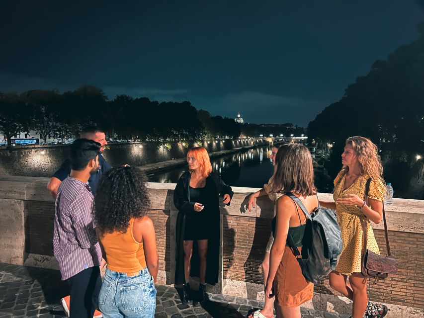 Rome: Paranormal Night Walking Tour & Secret Backstreets - The first squares and statues: Giordano Bruno to Piazza Farnese