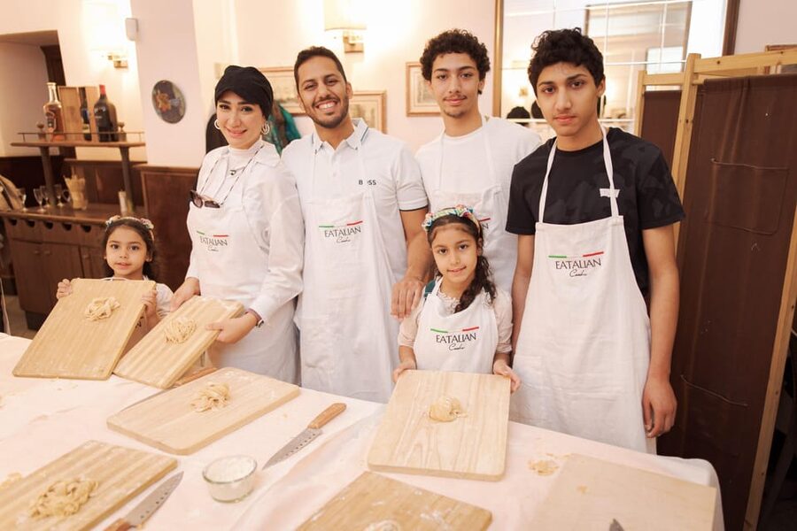 Rome: Pasta and Tiramisu Cooking Class in Piazza Navona - Why this Piazza Navona pasta class feels different