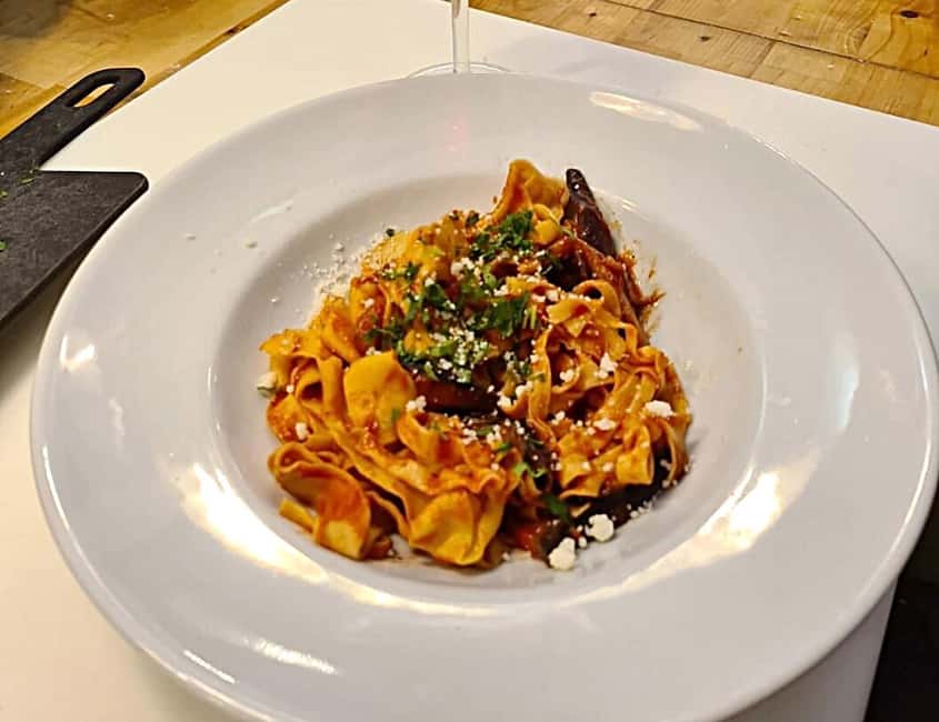 Rome: Pasta Cooking Class with Market Visit and Wine - Who this pasta and wine class is best for