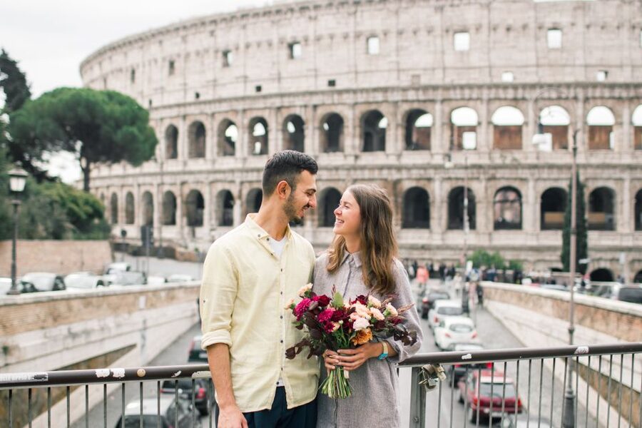 Rome: Personalized Photoshoot outside the Colosseum - Price and what you really get for $58 (up to 4 people)