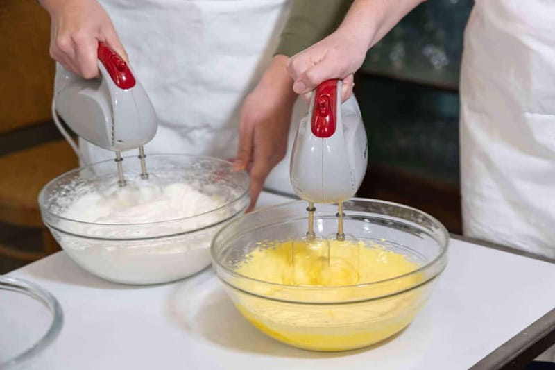 Rome: Pizza & Tiramisu Making Class with Wine & Limoncello - Pizza Dough in Your Hands, Not Just on a Plate