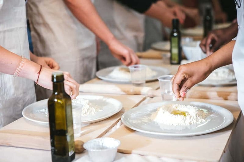 Rome: Pizza & Tiramisu Making Class with Wine & Limoncello - The Small-Group Format That Keeps It From Feeling Like a Factory