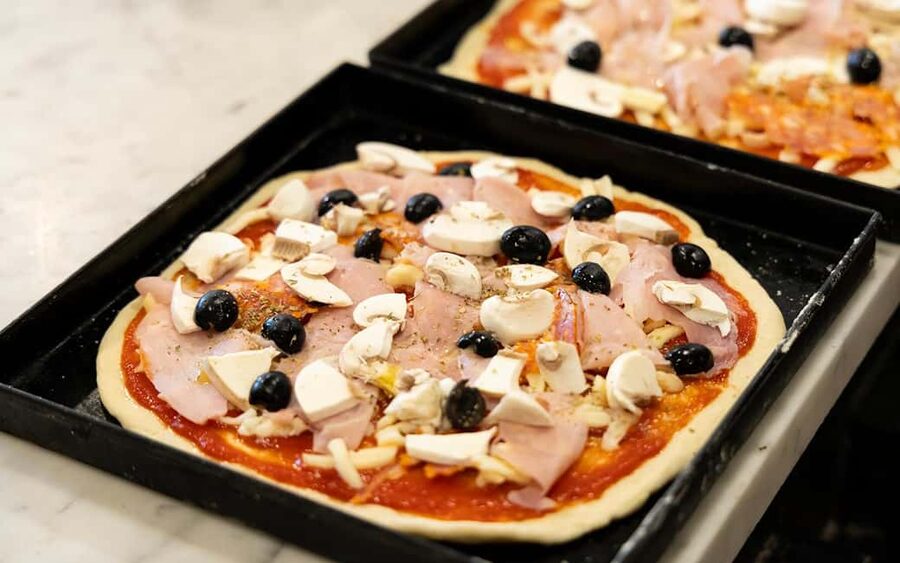 Rome: Pizza & Tiramisu Making Class with Wine & Limoncello - A 2.5-Hour Plan That Moves, But Still Teaches