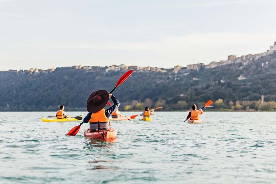 Rome: Popes' Lake, Kayak Tour with Swimming & Roman Pizza - Weather reality: rain or shine, except extreme storms