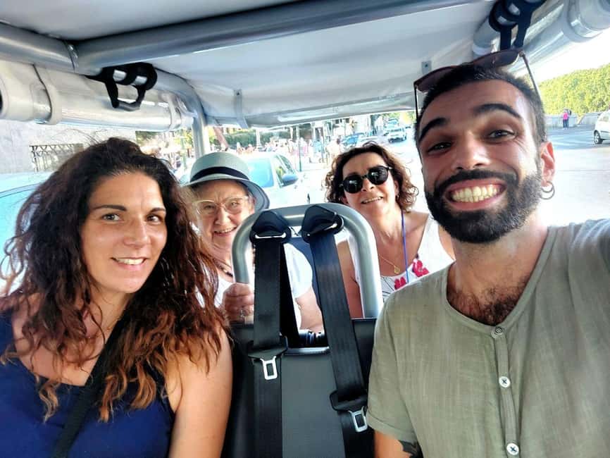 Rome: Private Golf Cart tour with a Local Guide - Trevi Fountain and free-time pacing