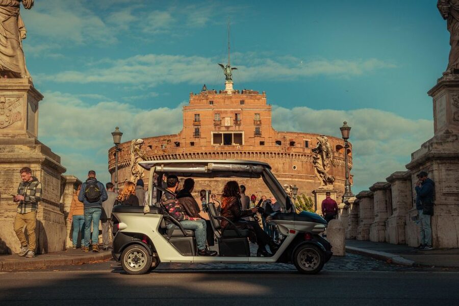 Rome: Private Highlights Tour by Golf Cart - Pickup in Rome’s historical center, and how the flow keeps you from wasting time