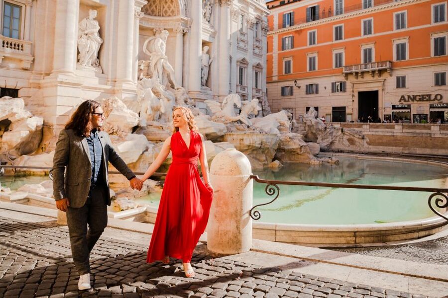 Rome: Private Photoshoot at the Trevi Fountain - Trevi Fountain portraits, without the selfie chaos