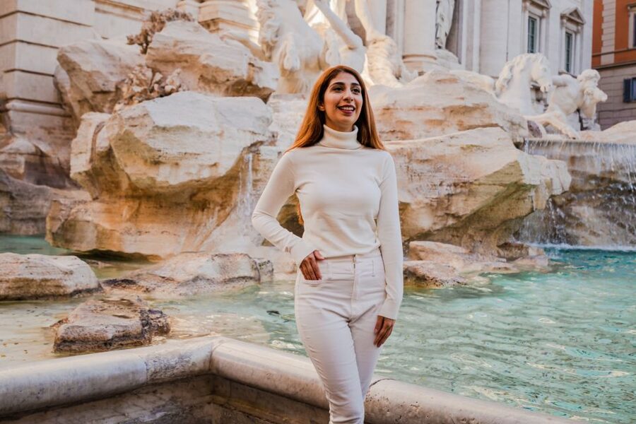 Rome: Private Photoshoot at the Trevi Fountain - Fast delivery: what you get in the end (and what you do not)