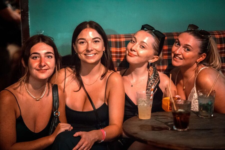 Rome: Pub Crawl and Ultimate Party with Open Bar and Pizza - Who This Pub Crawl Suits Best (And Who Should Skip It)