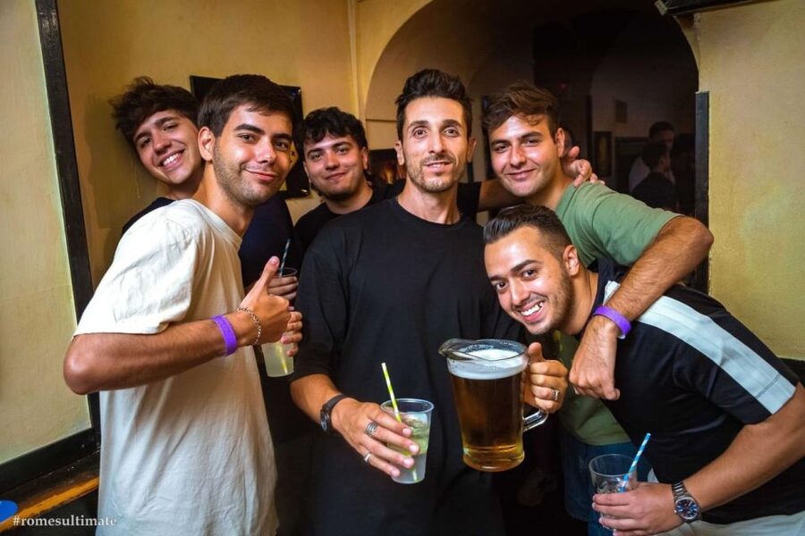 Rome: Pub Crawl and Ultimate Party with Open Bar and Pizza - Meeting at Rome’s Ultimate Party and Finding Your Guide