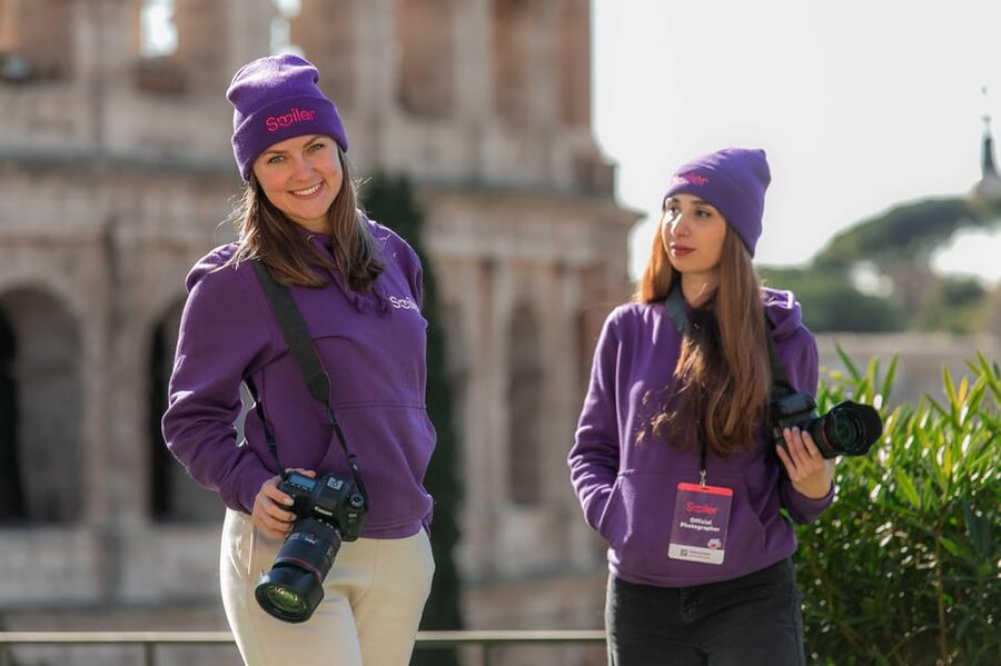Rome: Romantic Photoshoot for Couples - How the photographer makes you look natural fast