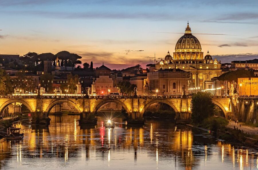 Rome: Small-Group Night Tour with Pizza and Gelato - Why a Rome night tour feels different (and why this one makes sense)