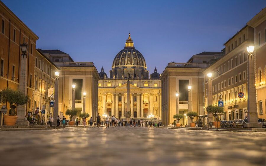 Rome: Small-Group Night Tour with Pizza and Gelato - Walking, timing, and why the pace usually feels right