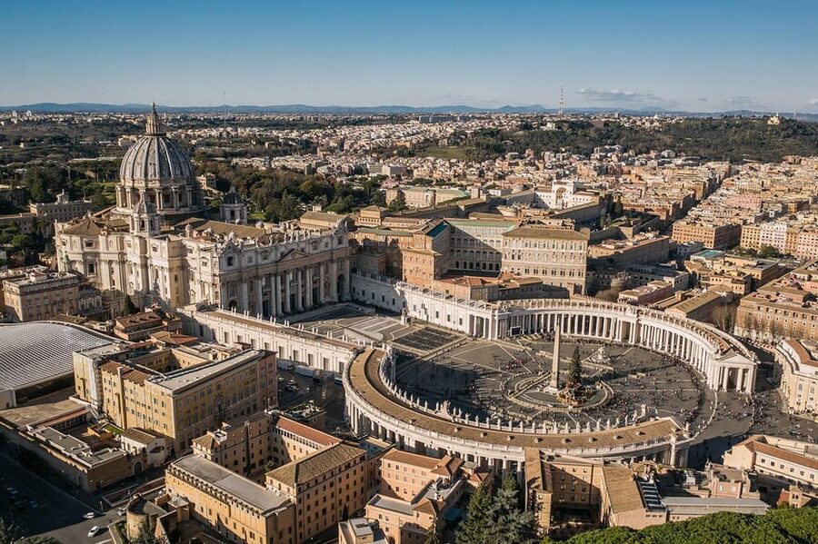 Rome: St. Peter's Basilica Audio Guide with Dome Tickets - Clothes, Kids, and Common Rules You Should Follow