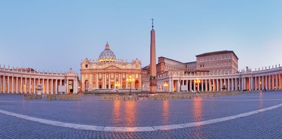 Rome: St. Peter's Basilica Audio Guide with Dome Tickets - Meeting Outside the Basillica: Getting Started Without Stress