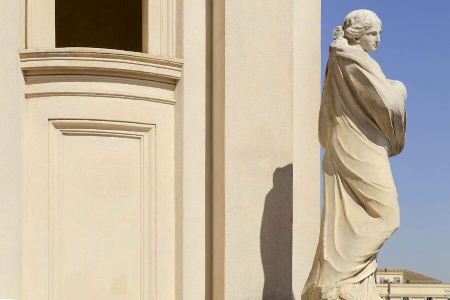 Rome: Terrazza Borromini Open-Air Opera with Aperitif - The aperitif on the terrace: a Roman prelude, not a full meal