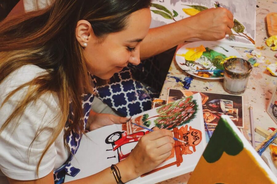 Rome: Tipsy Painting Class with Fine Wine and Arts - Unlimited Wine and Pizza, What Changes (And What Doesn’t)