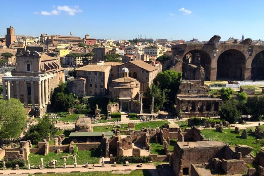 Rome: Tour of Colosseum Arena Floor with 1st and 2nd Levels - Meet at the lower level and get into the Colosseum rhythm