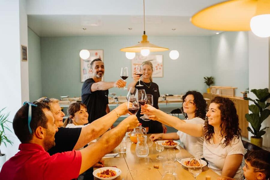 Rome: Traditional Pasta Making Class with Wine & Gelato - Aperitivo Setup, Prosecco First, Then You Cook