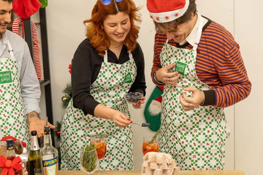 Rome: Traditional Pasta with Cocktails Cooking Class - Small group size, real coaching, and why it matters