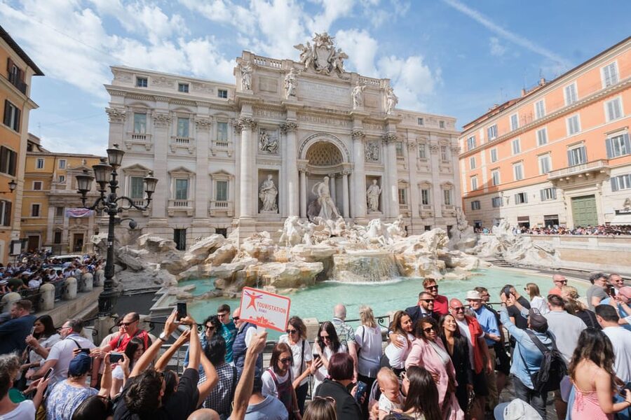 Rome: Trevi Fountain District Underground Domus Guided Tour - Why This Trevi Underground Tour Makes Rome Click