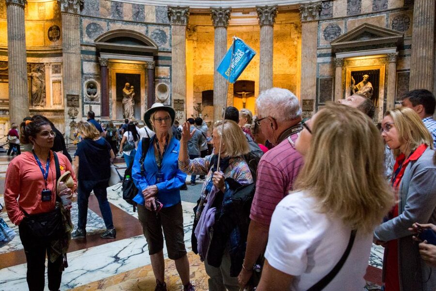Rome: Trevi Fountain, Spanish Steps & Pantheon Walking Tour - Pantheon Time With Reserved Entrance: The Dome and Oculus