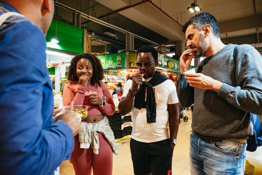 Rome: Trionfale and Prati Food and Wine Tasting Tour - Mercato Trionfale: where the real eating happens