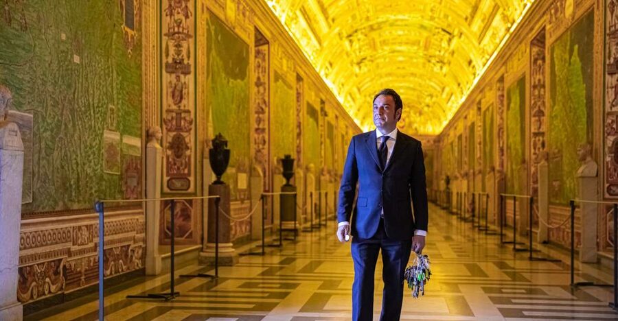 Rome: Turning the Lights on at the Vatican Museums - Your Sistine Chapel window: art in quiet, not art in crowds