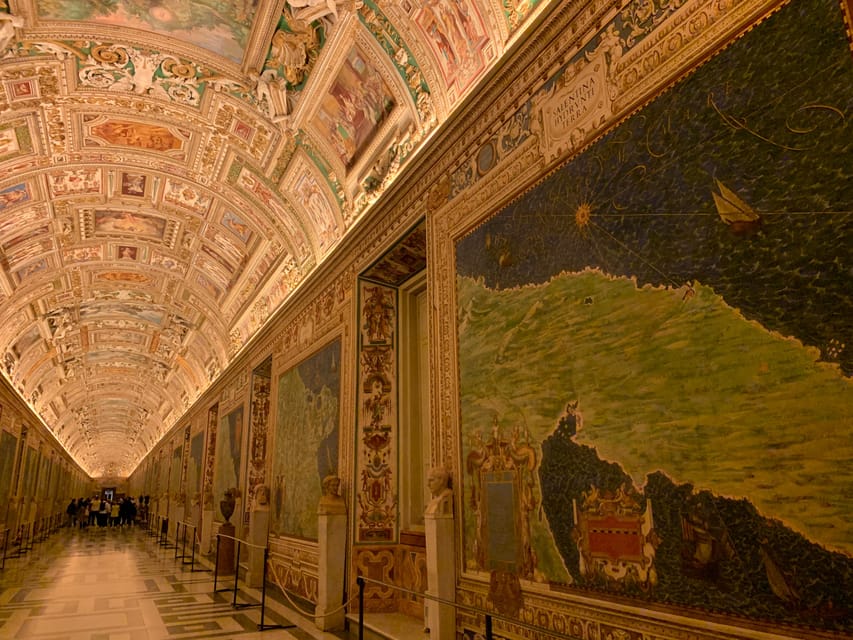 Rome: Vatican Museums and Sistine Chapel Guided Tour - Raphael Rooms: where context turns art into a story