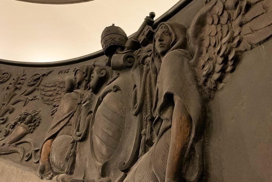Rome: Vatican Museums and Sistine Chapel Guided Tour - Should you book this Vatican Museums and Sistine Chapel guided tour?