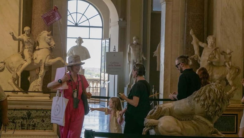 Rome: Vatican Museums and Sistine Chapel Small Group Tour - Sistine Chapel viewing: how to look up without losing your mind