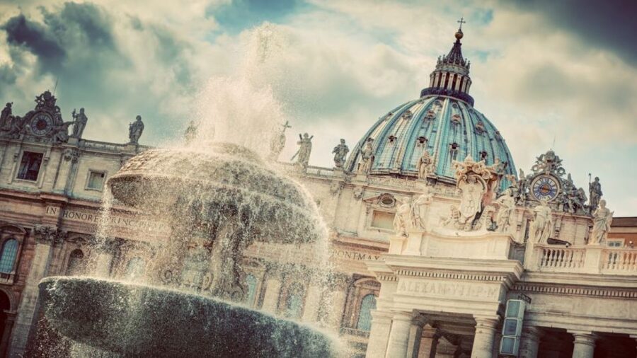Rome: Vatican Museums and St. Peter’s Tour with Dome Climb - Descending into the Vatacombs: papal sarcophagi underfoot