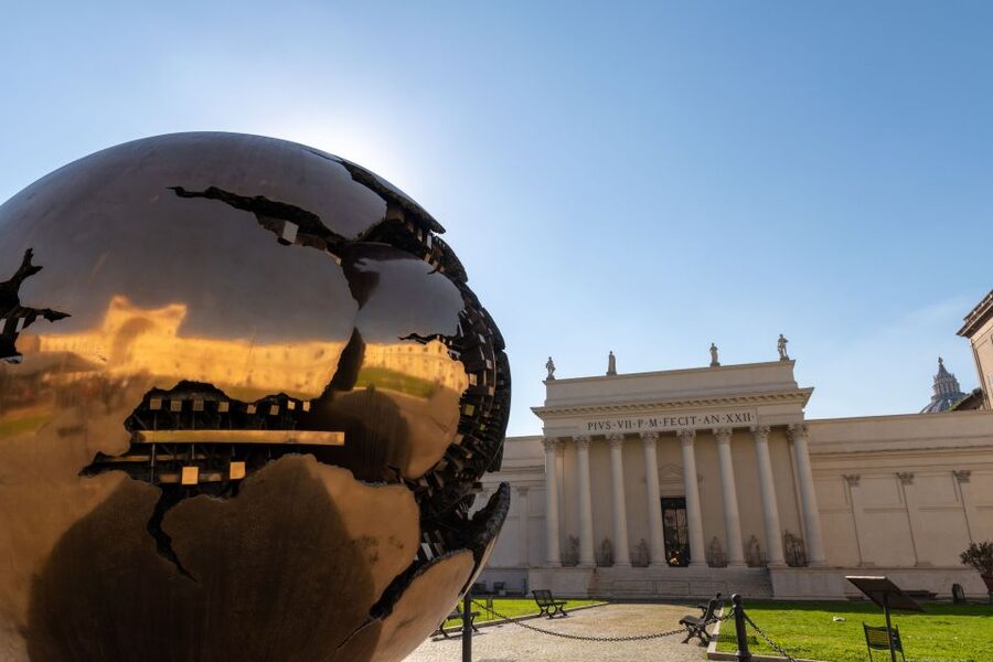 Rome: Vatican Museums, Sistine Chapel, and Basilica Tour - Walking, Crowds, and the Small Stuff That Saves Your Day