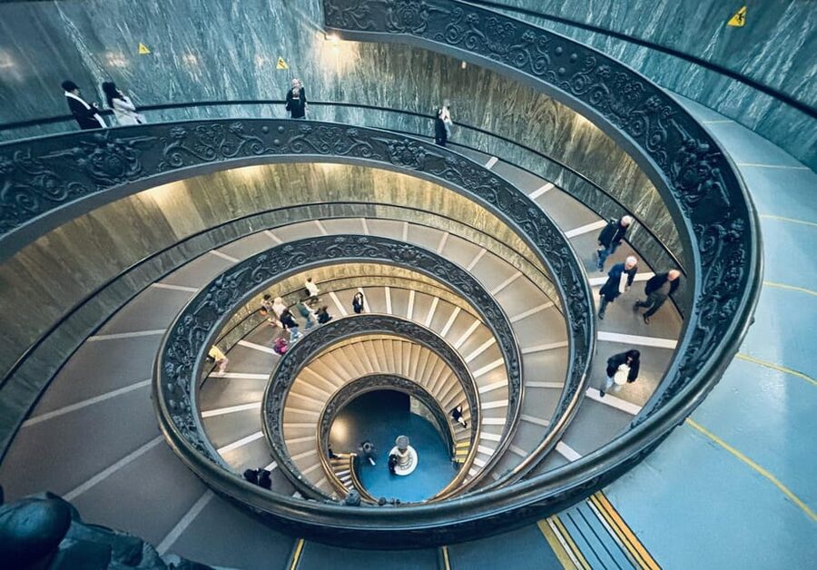 Rome: Vatican Museums Skip-the-Line Ticket - Your self-guided route through the Vatican Museums highlights