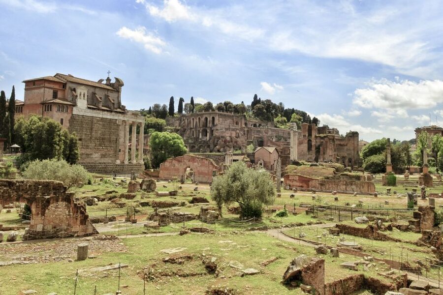 Rome: Vatican Pass, Top Attractions and Free Transport - St. Peter’s prison, St. John in Lateran, and the Vatican area add-ons that feel worth it
