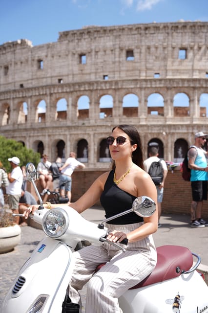 Rome: Vespa Tour with Historic City Highlights - Meeting Your Red Vespa Near Caffe Roma