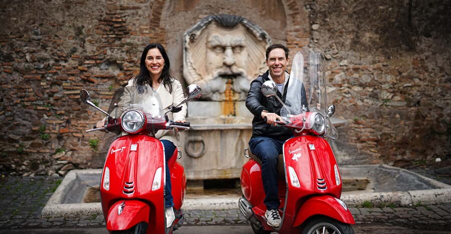 Rome Vespa Tour with Professional Photoshoot - Safety and the role of professional drivers (especially in traffic)
