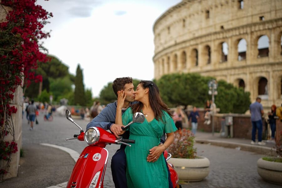 Rome Vespa Tour with Professional Photoshoot - Piazza Venezia pass-by, the quick way to orient yourself