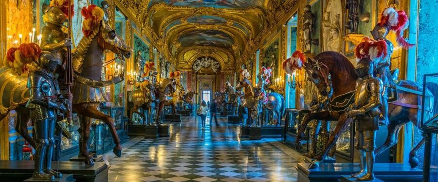 Royal Palace of Turin Skip-the-Line Ticket and Guided Tour - The former residence of the Dukes of Savoy: what the guide helps you see