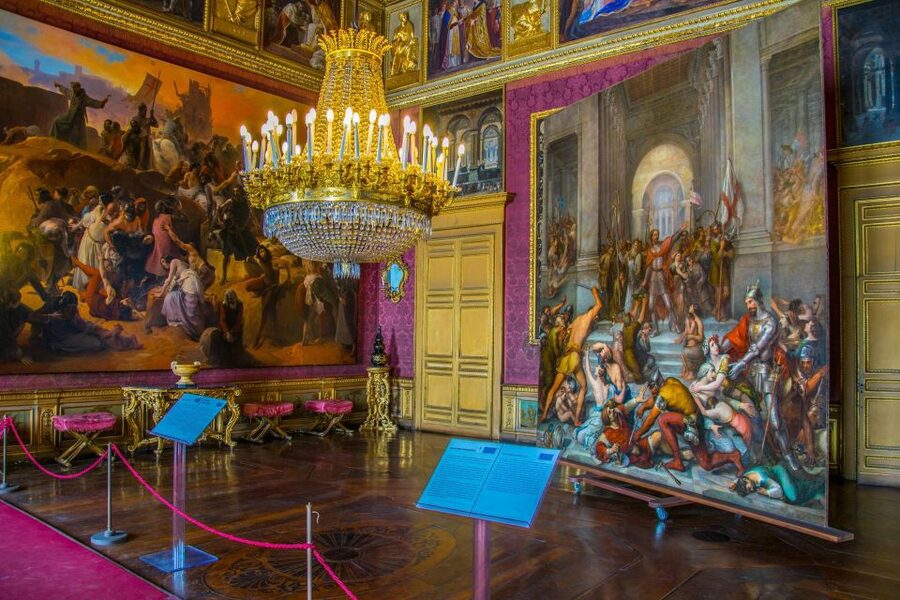 Royal Palace of Turin Skip-the-Line Ticket and Guided Tour - Royal rooms you will actually spend time in: apartments, ballroom, throne hall, gallery